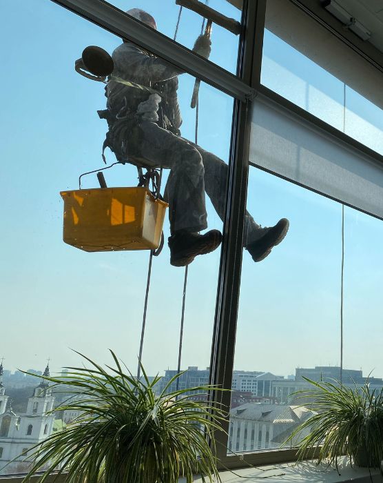 commercial cleaning altona